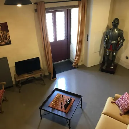 Gites Du Chateau De Sur Guesnes בית נופש Monts-sur-Guesnes