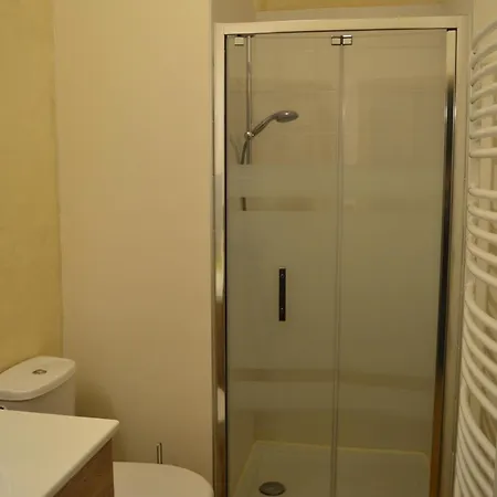 Gites Du Chateau De Sur Guesnes