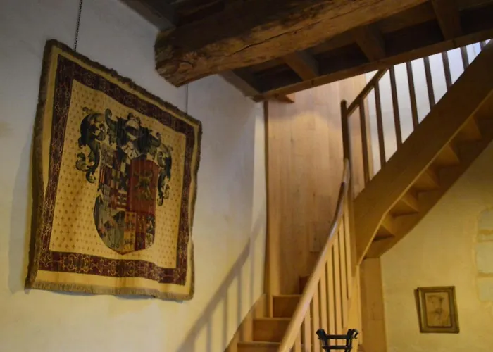 Gites Du Chateau De Sur Guesnes