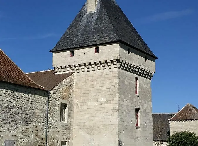 Gites Du Chateau De Sur Guesnes Semesterbostad Monts-sur-Guesnes